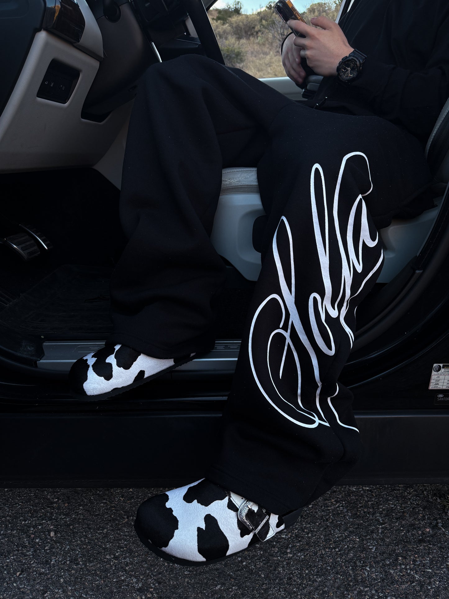 Script Baggy Sweats