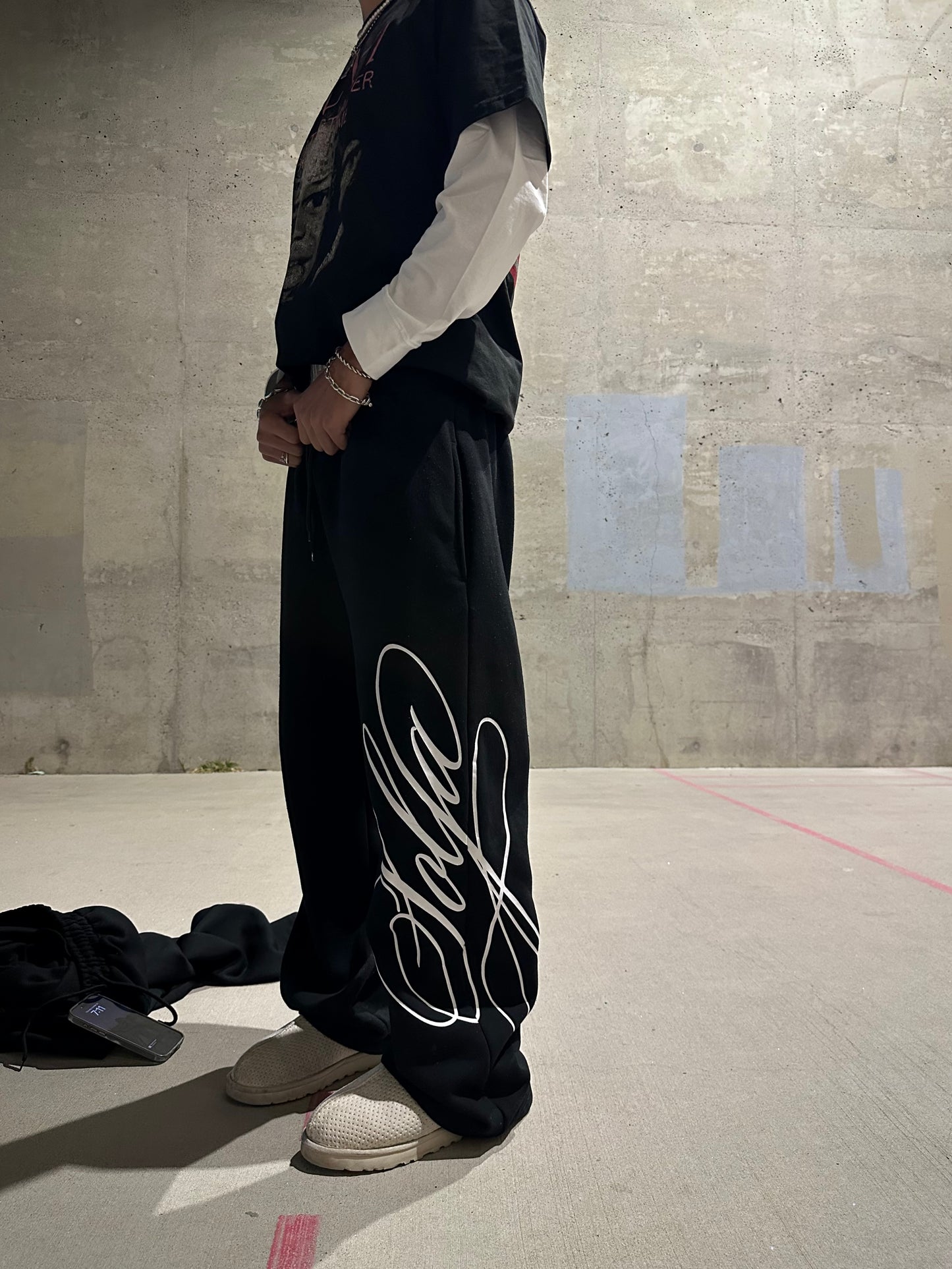 Script Baggy Sweats